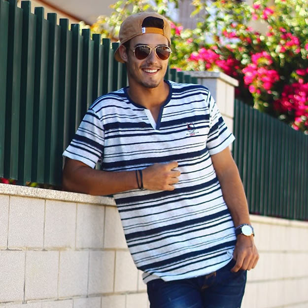 Curved Metal Aviator